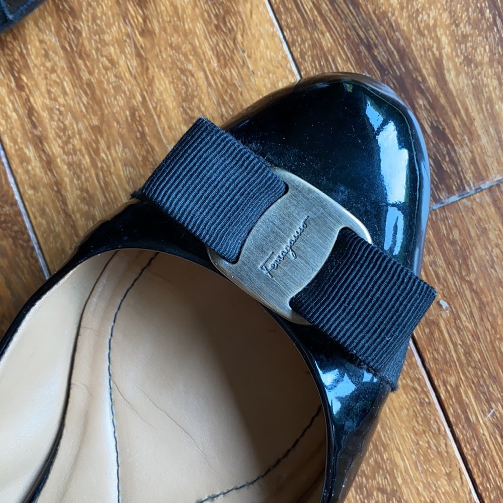 Authentic Ferragamo classic flats - Picture 2 of 7